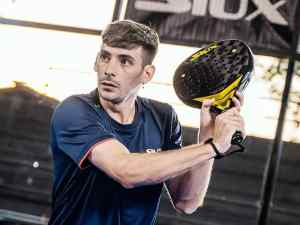 stupaczuk backhand volley